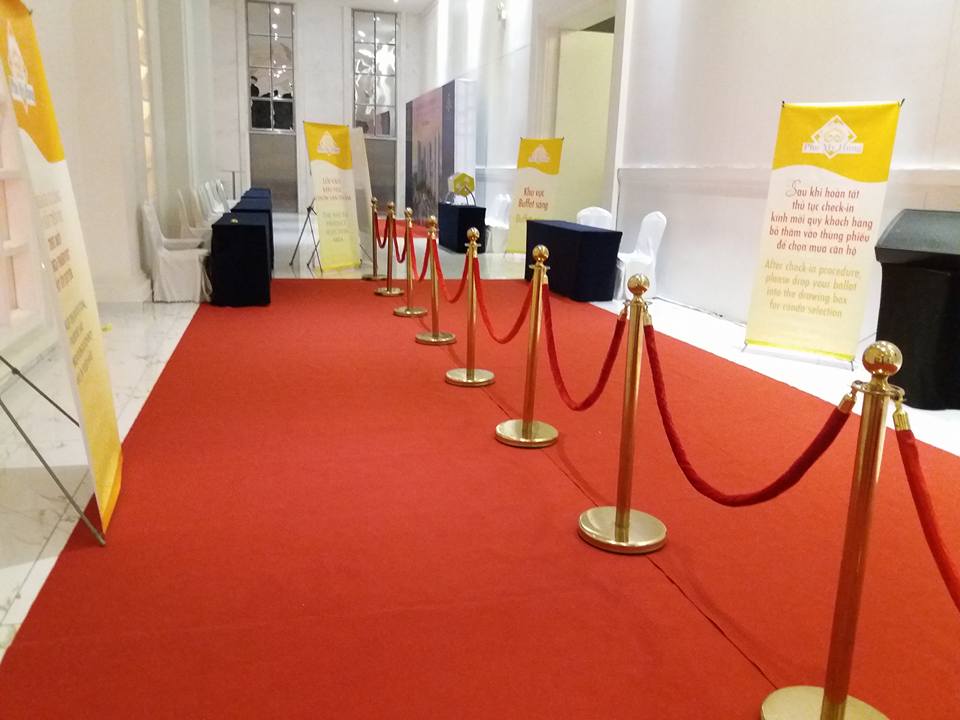 THI CÔNG BẢNG HIỆU - HỘP ĐÈN NGOÀI TRỜI